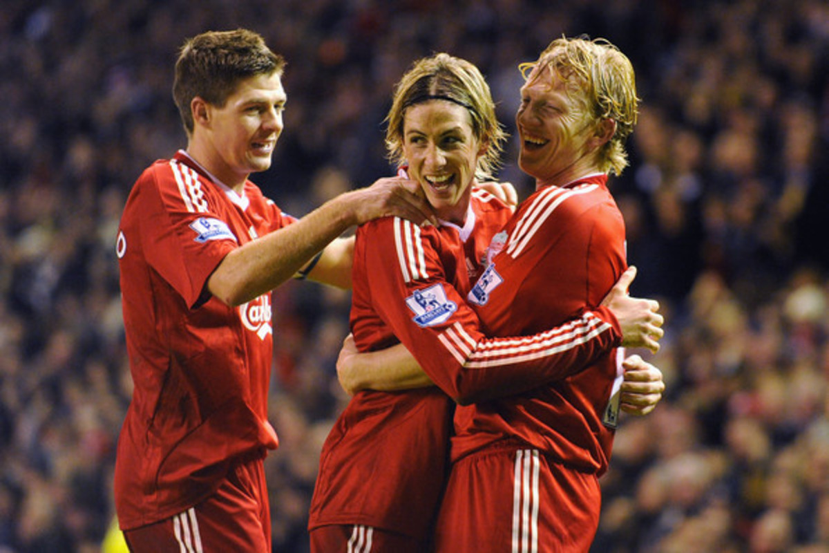 Steven Gerrard, Fernando Torres và Dirk Kuyt