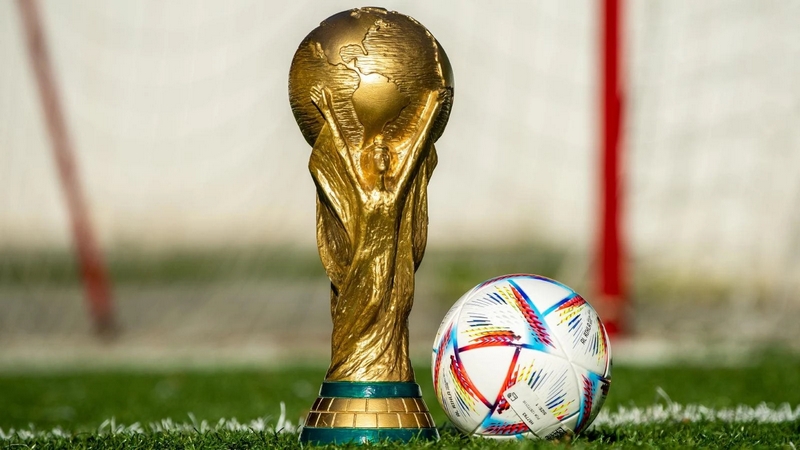 Top 5 các giải bóng đá lớn trên thế giới: World Cup số 1